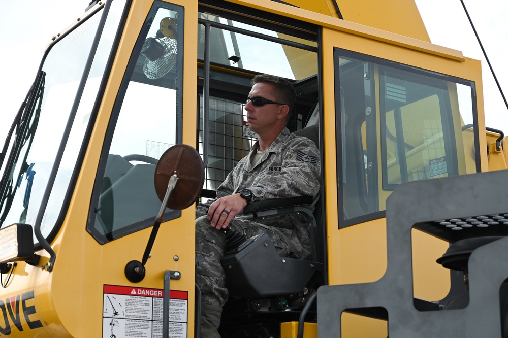 Hands-on training for civil engineers at Fargo training site