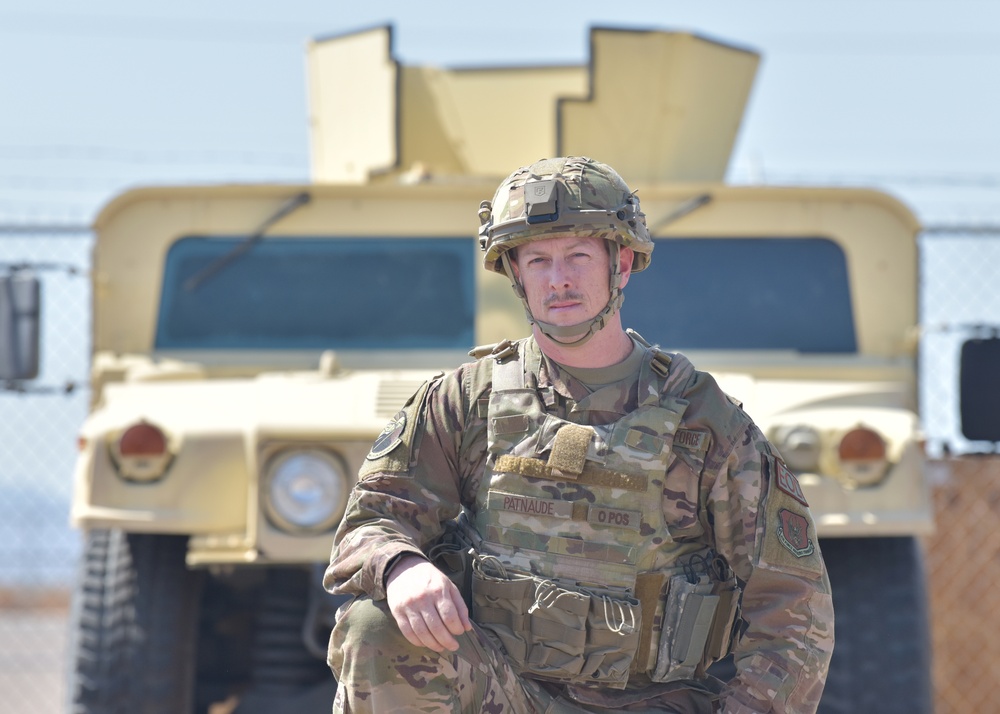 EOD Senior NCO mentors Airmen from experience