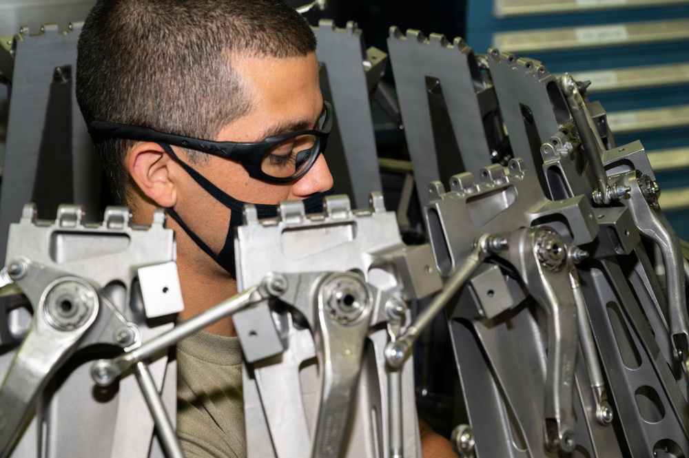 F-16 Maintenance Squadron