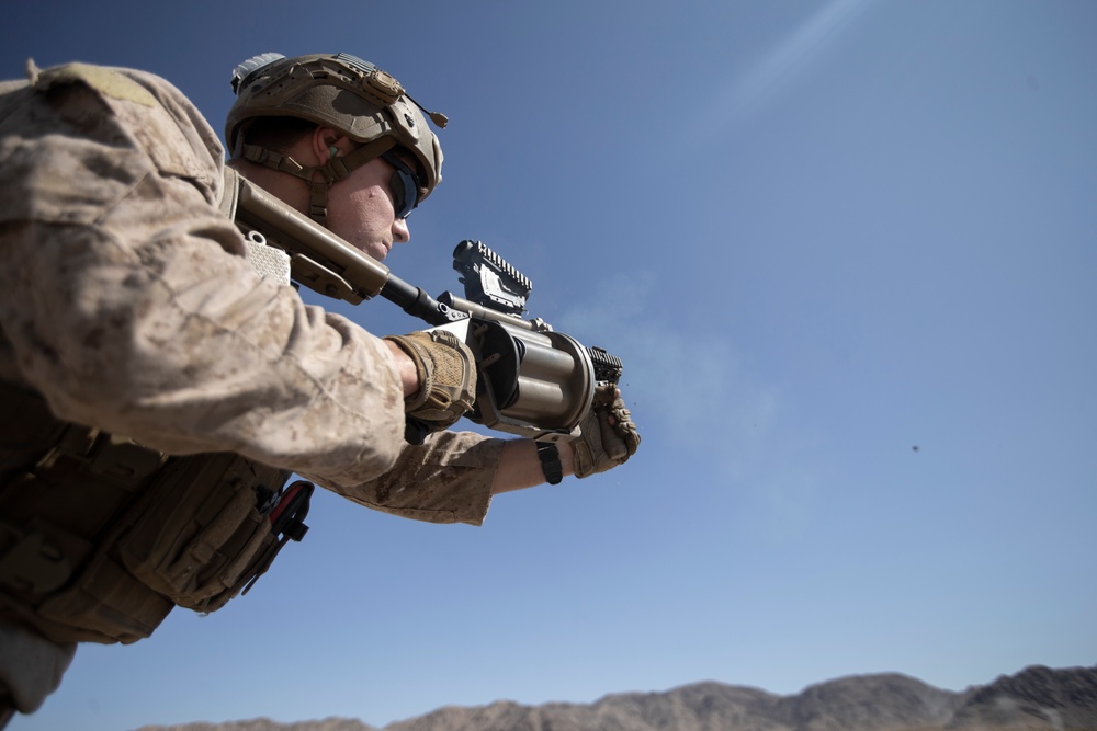 3d Reconnaissance Battalion fires Grenade Launchers during SLTE 1-21