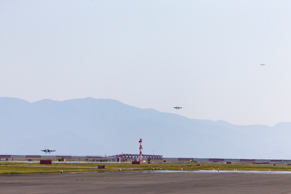 VMFA 312 arrives at MCAS Iwakuni