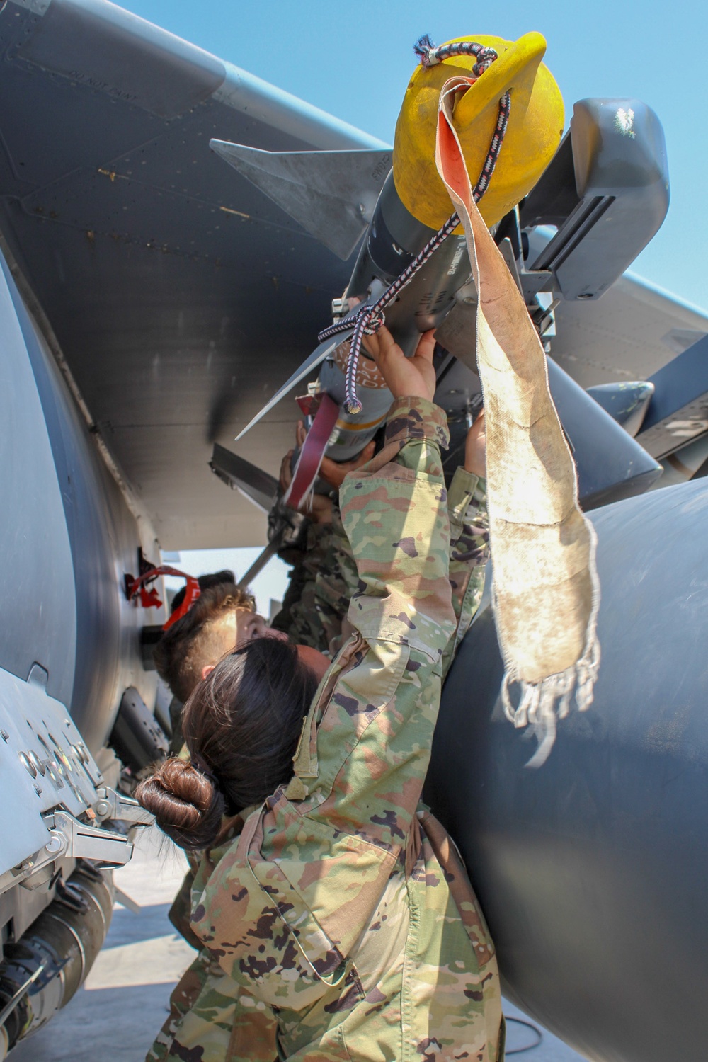 332 AEW Weapon Load