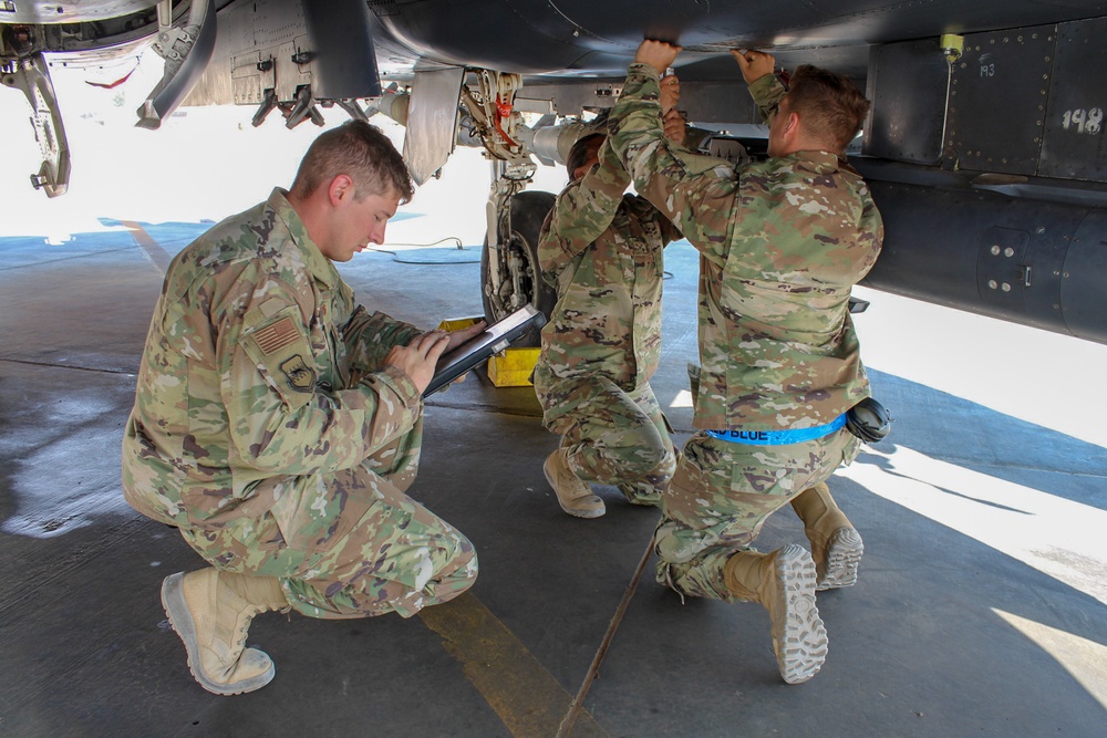 332 AEW Weapon Load