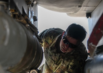 332 AEW Weapon Load