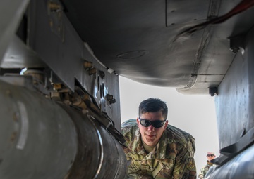 332 AEW Weapon Load