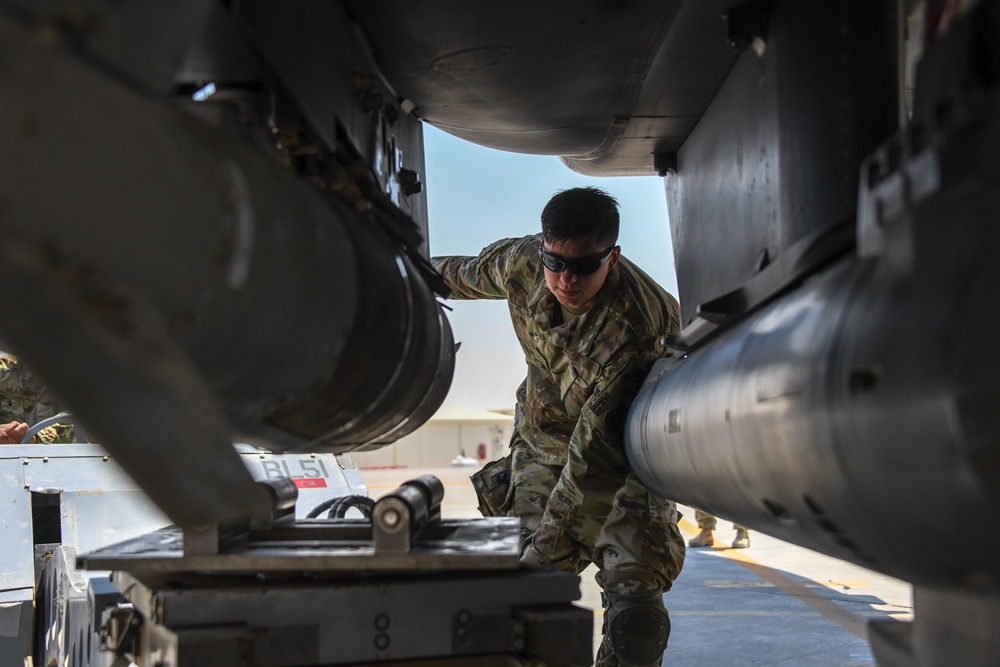 332 AEW Weapon Load