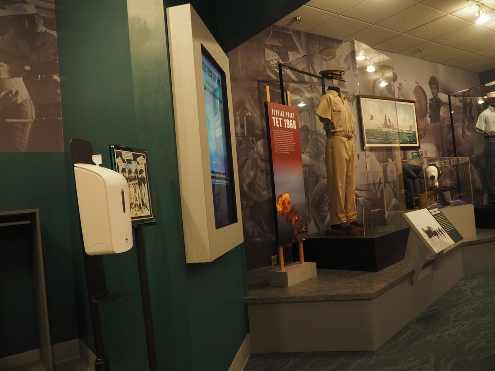 Museum gallery COVID-19 changes