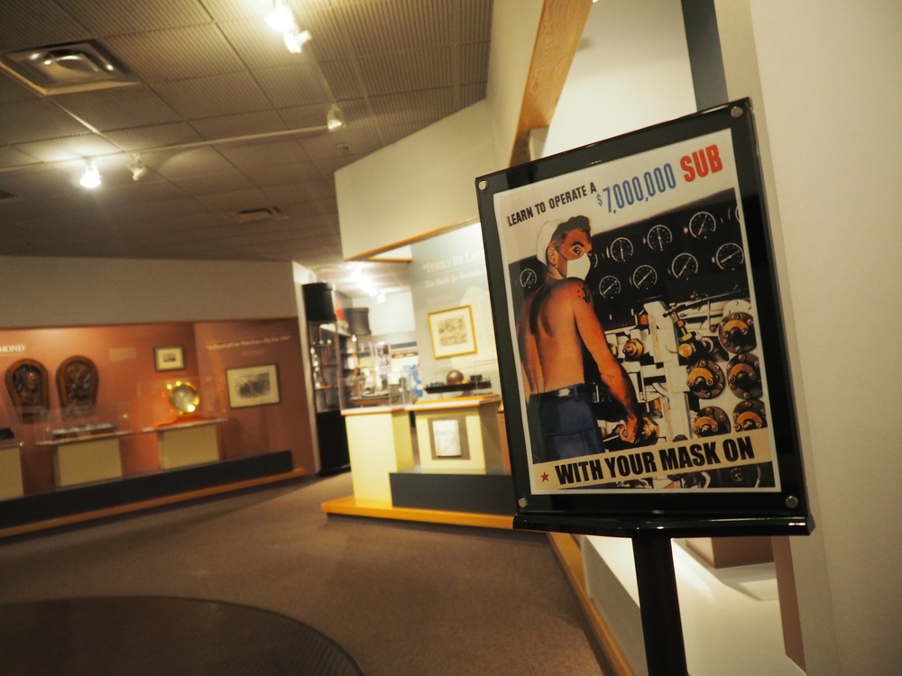 Museum gallery COVID-19 changes