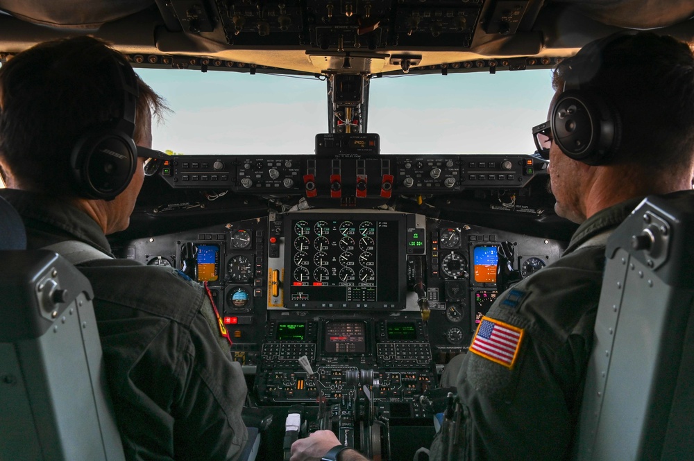 Okies refuel AC-130
