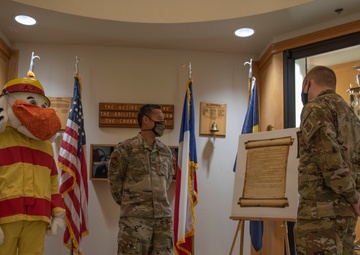 7 BW commander signs Fire Prevention Week proclamation