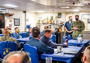Commander, Expeditionary Strike Group 7 Visits USS Germantown (LSD 42)