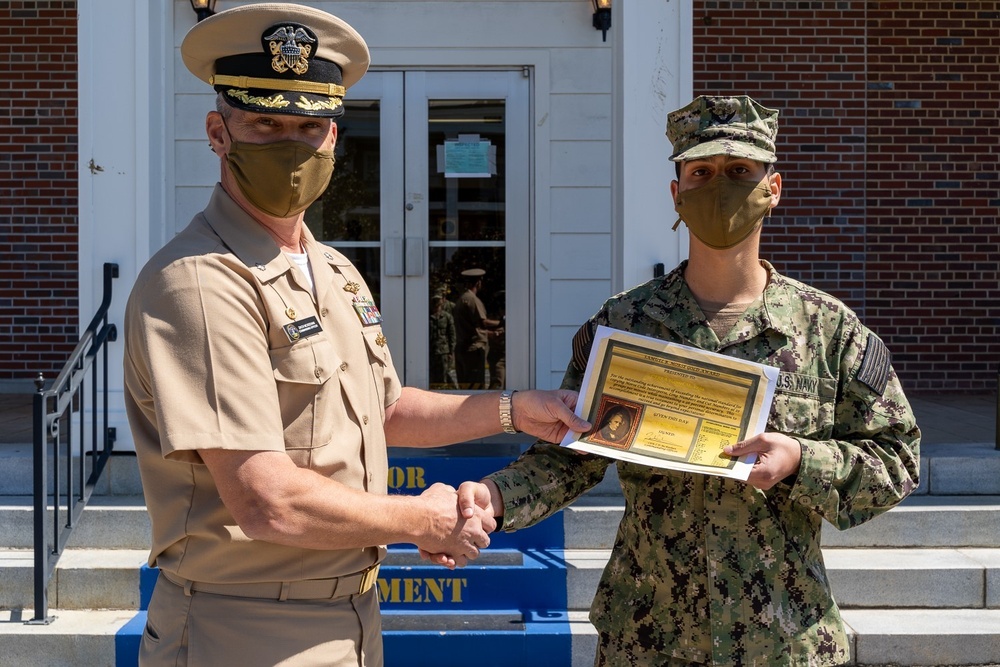 IWTC Corry Station Sailor Earns Distinct Gold Samuel B. Morse Award