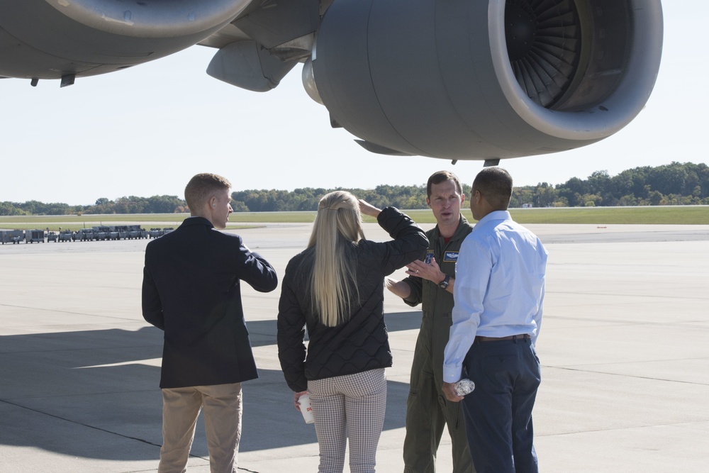 167th Airlift Squadron hosts pilot candidates