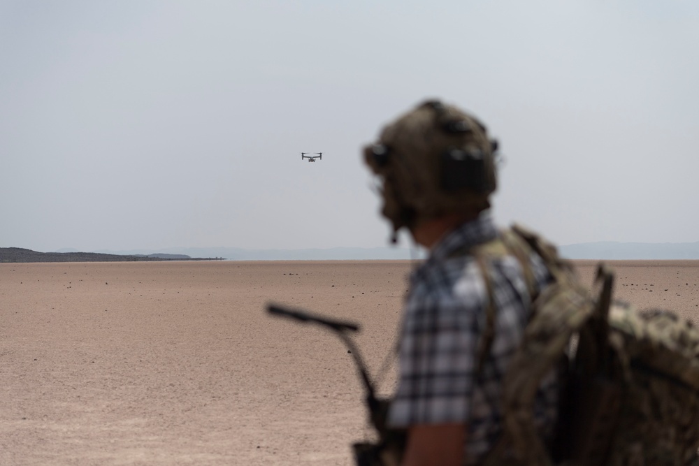 MV-22 Osprey flight helps conduct training over East Africa