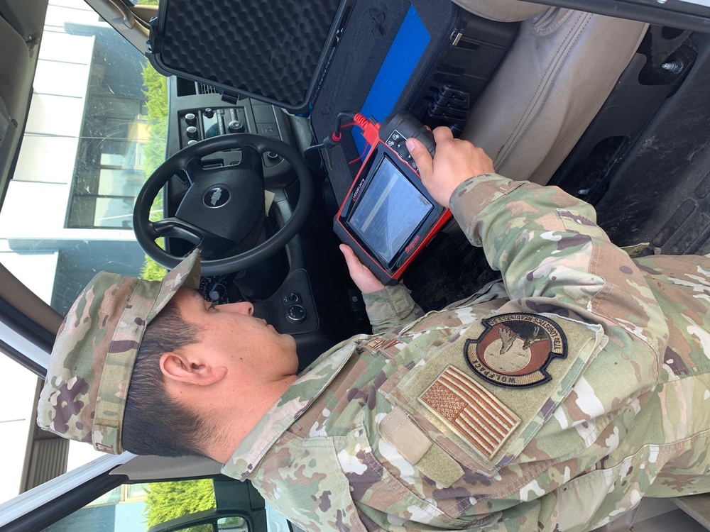 173FW vehicle maintenance Airmen key part of firefighting effort