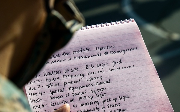 MCBH HQBN Marines prepare for casualty evacuation exercise