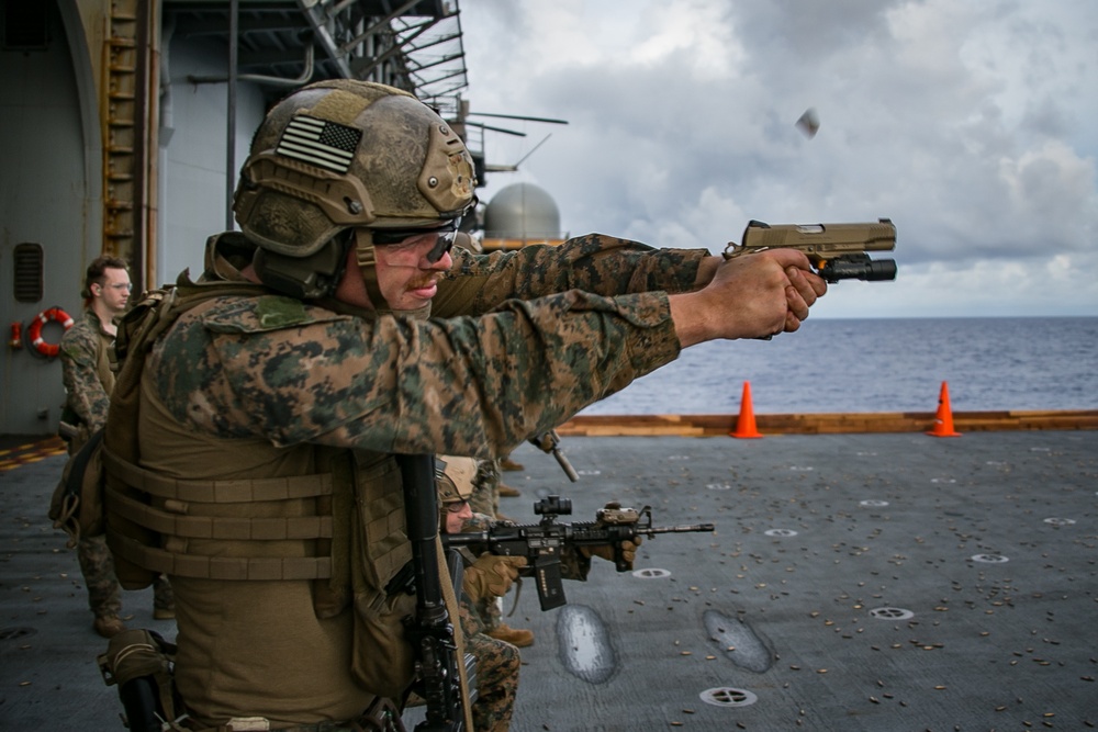 FRP, ARP, 31st MEU conduct live fire exercise aboard USS America