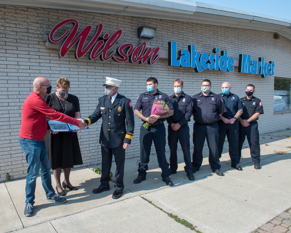 Niagara Falls ARS Fire Dept. shows gratitude to local business