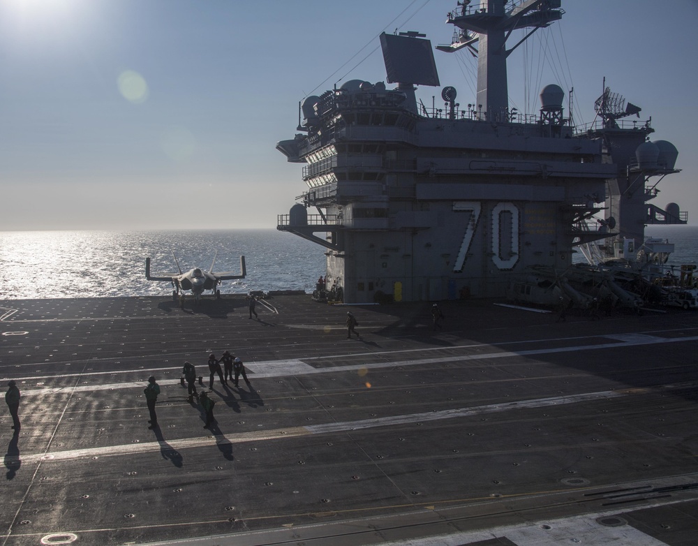 USS Carl Vinson (CVN 70) Completes Qualifications and Certifications