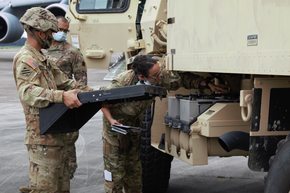 U.S. Airmen rehearse air load operations at Hunter Army Airfield