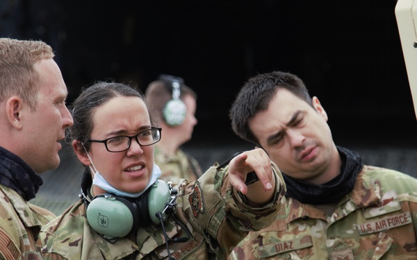 U.S. Airmen rehearse air load operations at Hunter Army Airfield