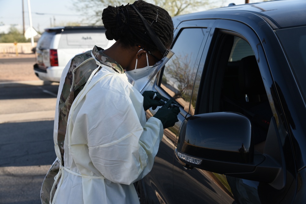 AZNG hosts COVID-19 test site for AZ State employees