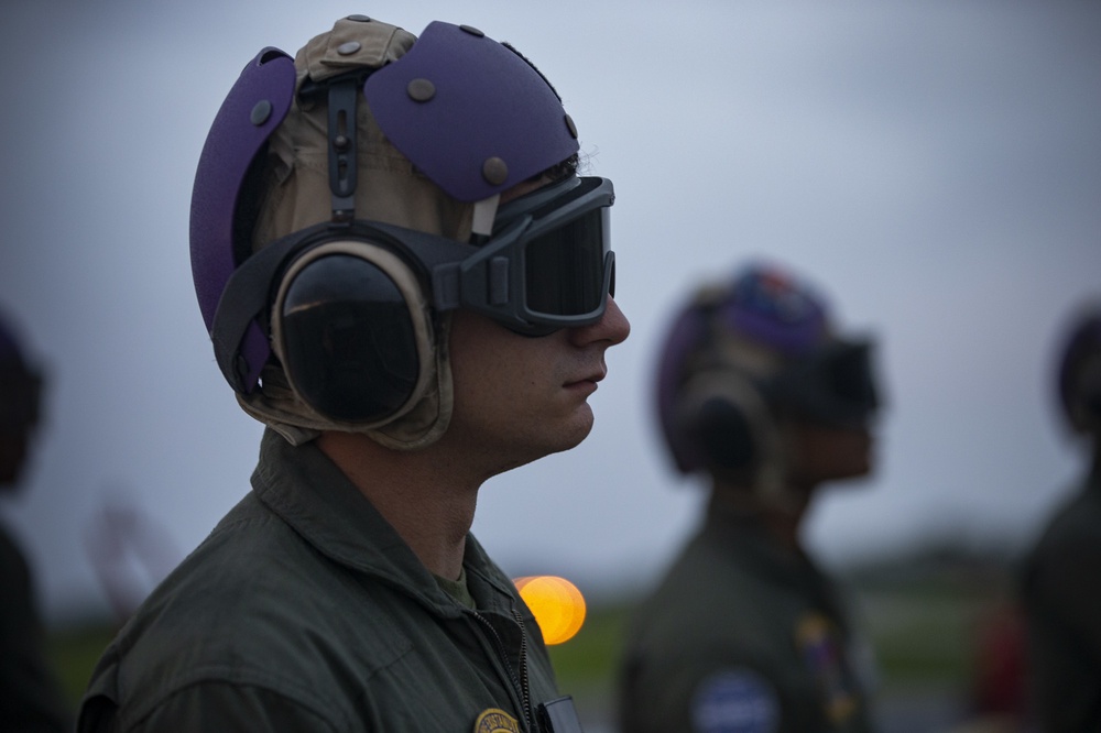 Refueling F-35B Lightning II aircraft