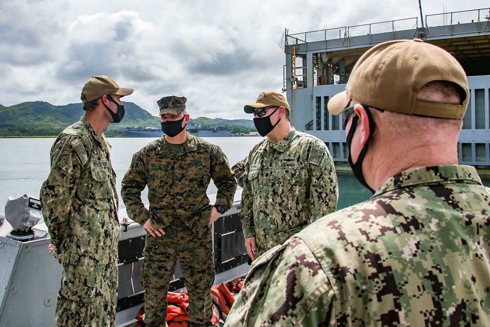 31st MEU, USS America command and staff tour Mark VI patrol boat