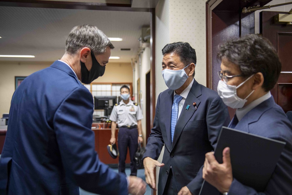 Japan Defense Minister visits Yokota