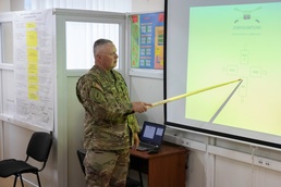 Task Force Illini advises Ukrainian instructors on Tactical Operation Center operations