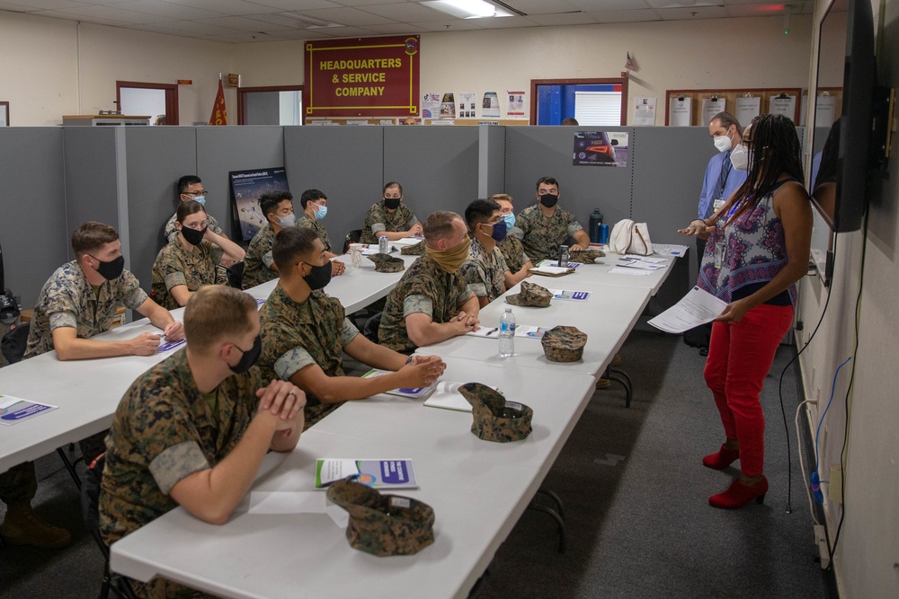 Cognitive Fitness: new Pendleton course teaches Marines mental resilience