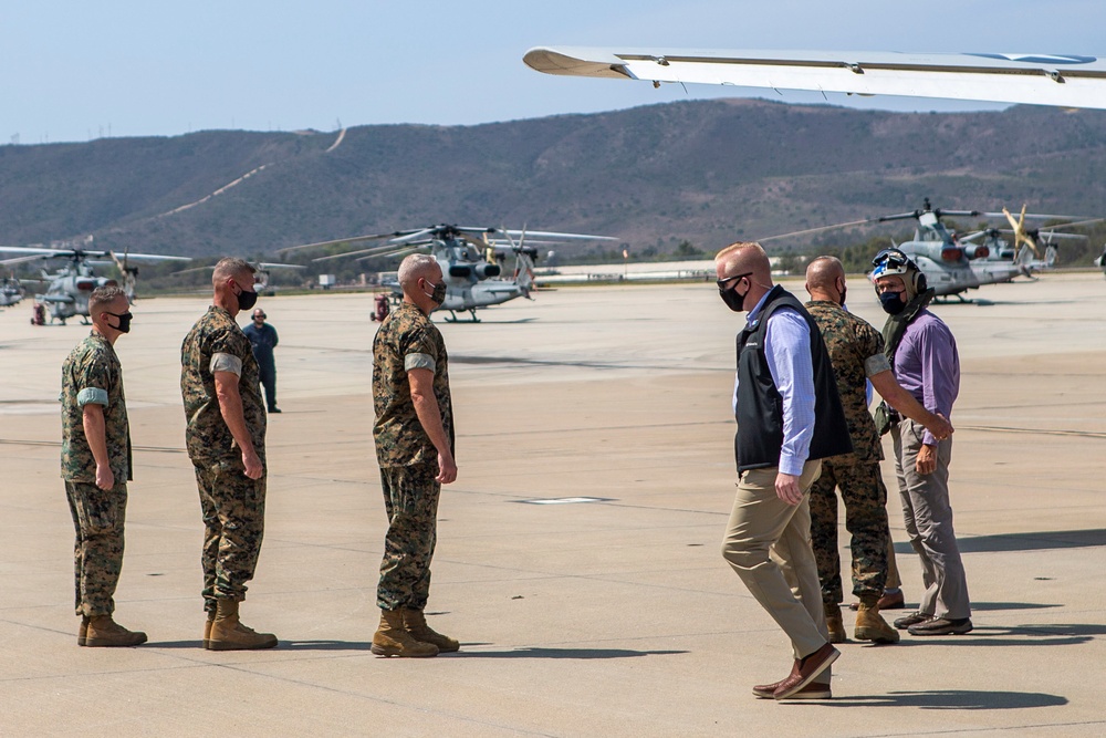 Secretary of Defense visits Camp Pendleton