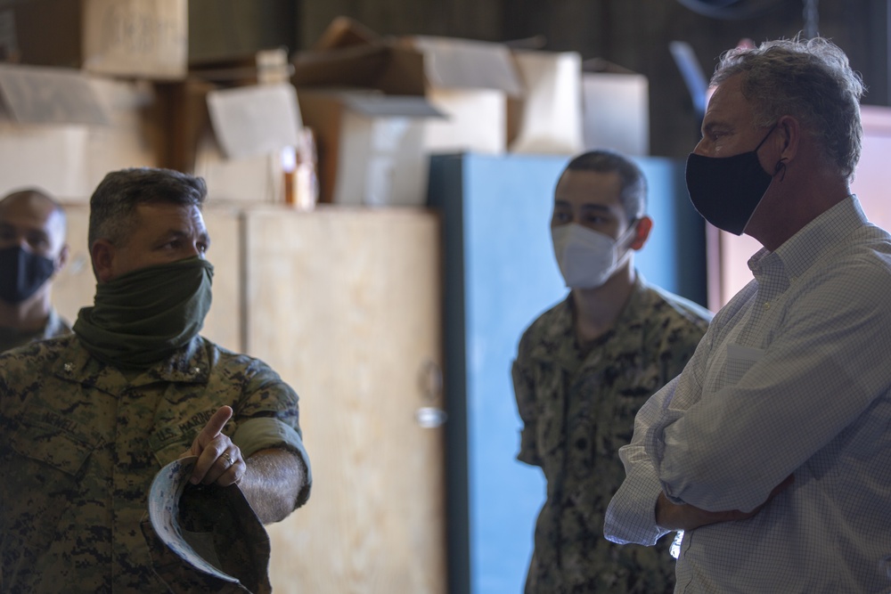 Congressman Scott Peters tours MCAS Miramar