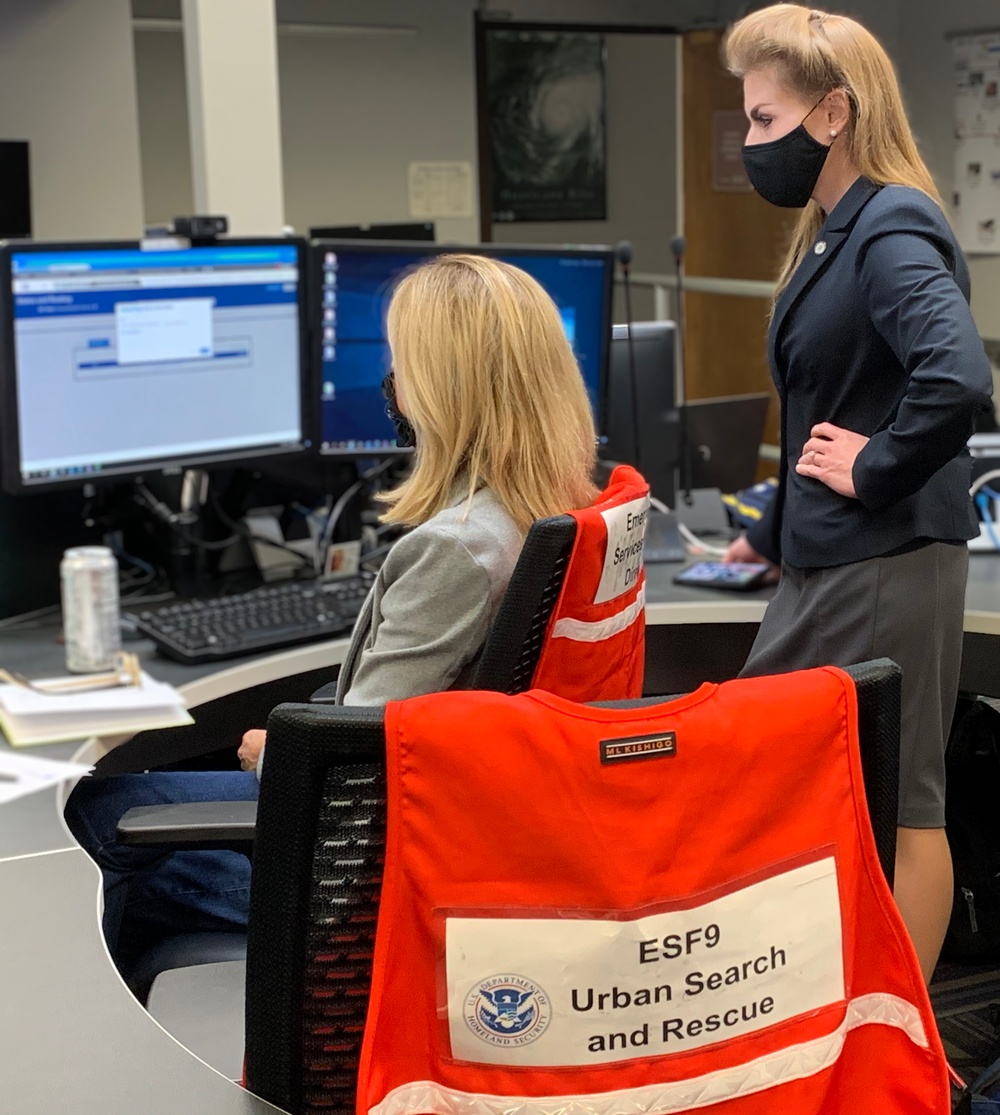 FEMA Region 6 RRCC Staff Prepare to Support Hurricane Delta