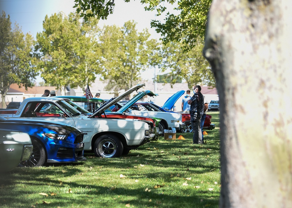 Team Kirtland’s Hispanic Heritage Committee shifts into gear to safely host car show