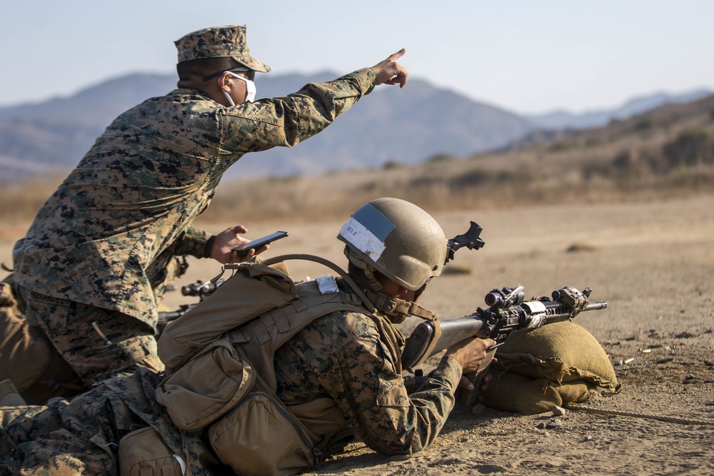 Day and Night: MCT Marines participate in live-fire exercise
