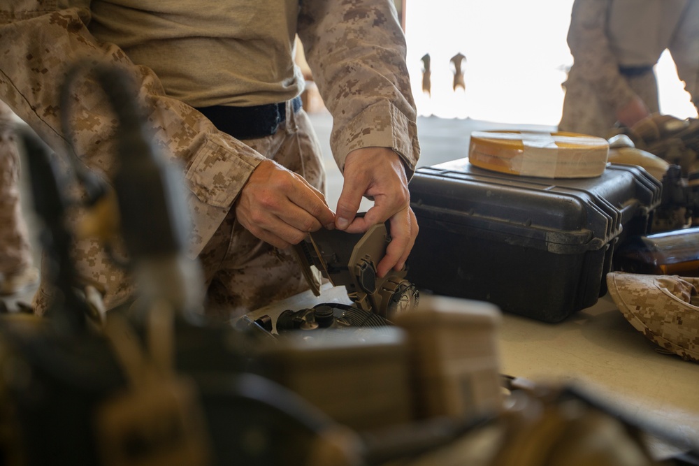 3d Reconnaissance Battalion Conducts Jump Operations During SLTE 1-21