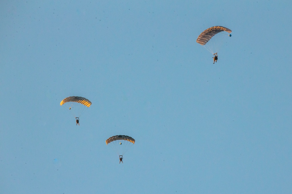 3d Reconnaissance Battalion Conducts Jump Operations During SLTE 1-21