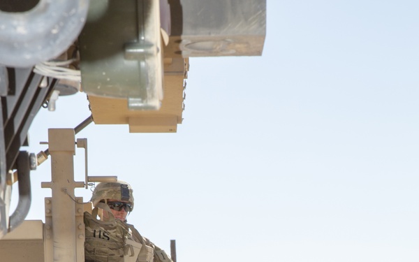 CLB1 and 1st TSB Marines engage in Railhead Operations Group class