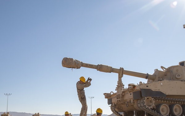 CLB1 and 1st TSB Marines engage in Railhead Operations Group class