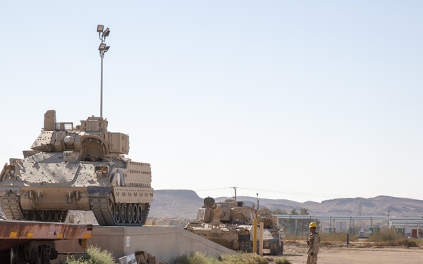 CLB1 and 1st TSB Marines engage in Railhead Operations Group class