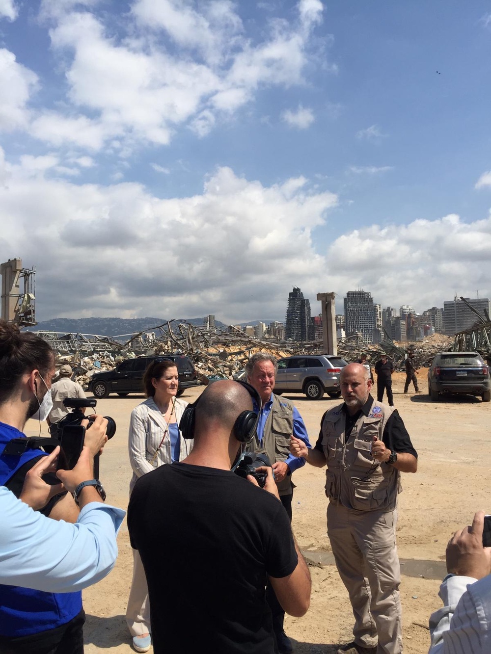 AAID John Barsa visits various areas in Beirut with WFP Director and U.S. Ambassador