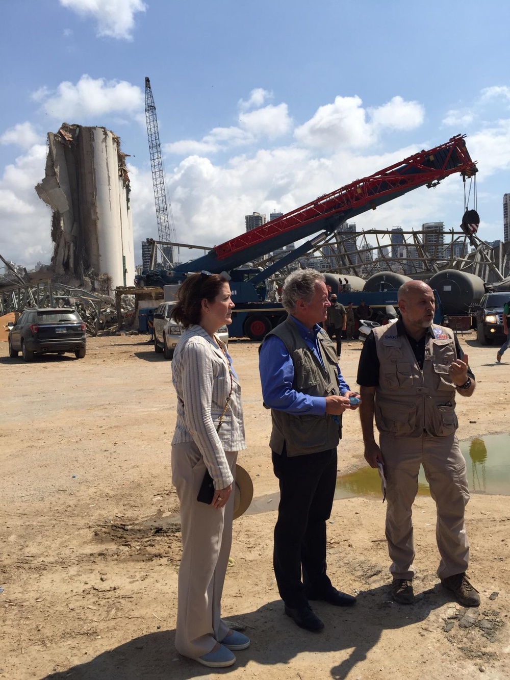 AAID John Barsa visits various areas in Beirut with WFP Director and U.S. Ambassador