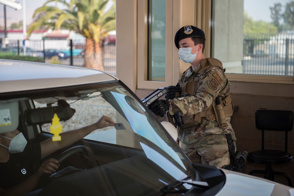 Life at Travis AFB: Oct. 2 - 6