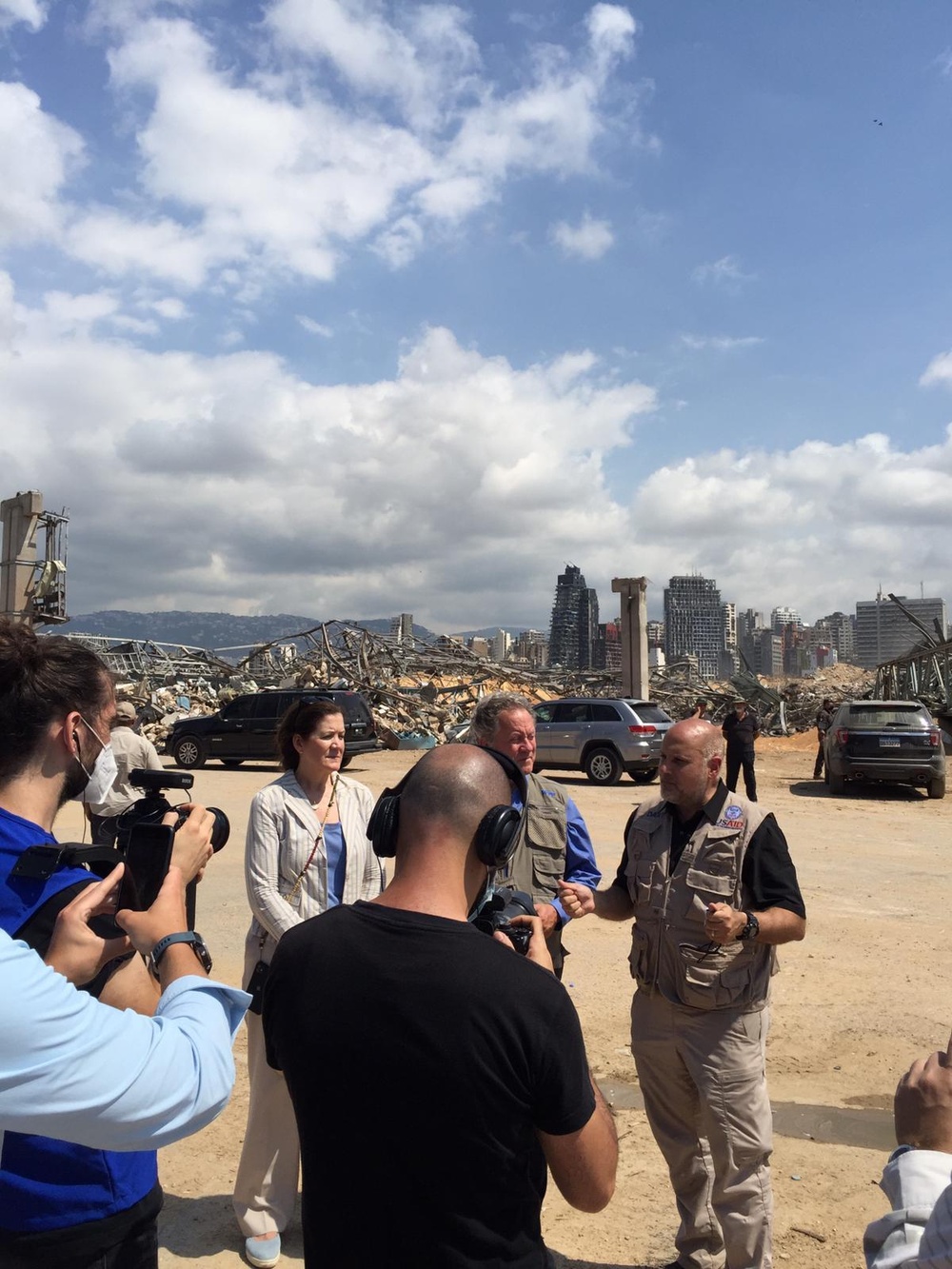 AAID John Barsa visits various areas in Beirut with WFP Director and U.S. Ambassador