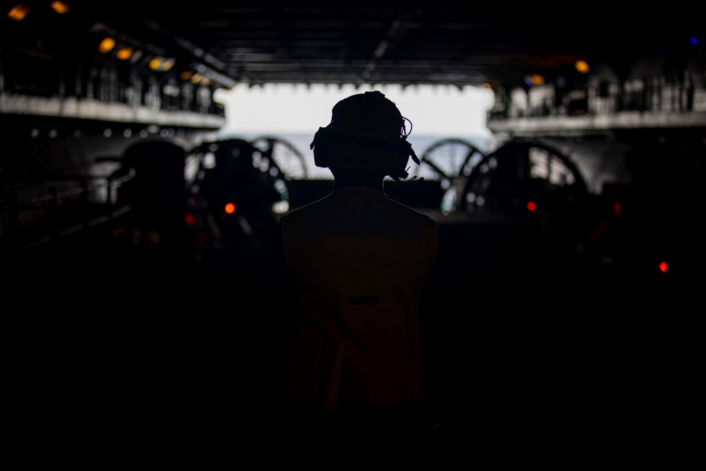 Iwo Jima Kicks Off PMINT Exercise