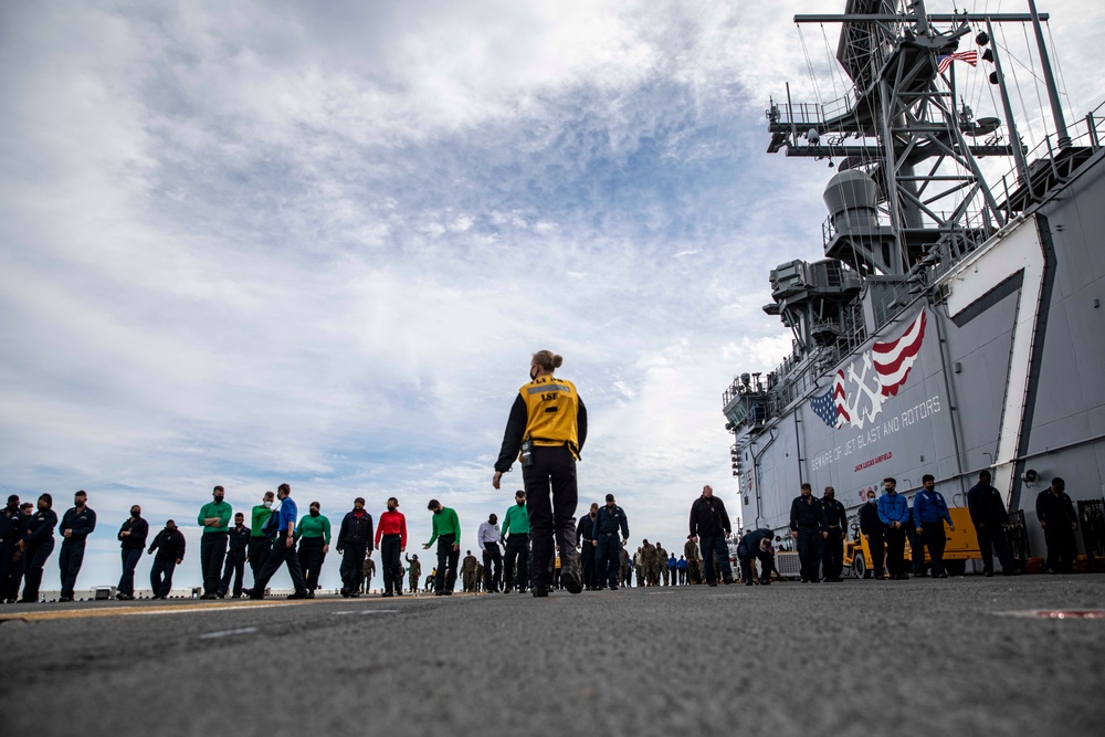 Iwo Jima Kicks Off PMINT Exercise