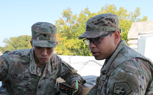 SPC Diep and SPC Scruggs, ECC, ECT-01, 915 CWB