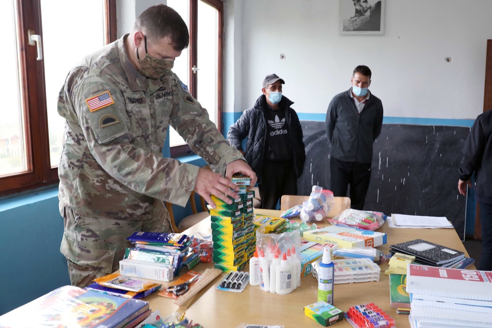 Oregon Guardsman donates supplies to underserved Kosovo school