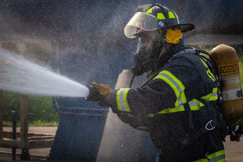 177th firefighters conduct aircraft fire training